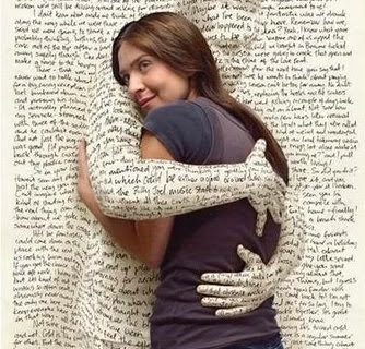 Abrazo lectura 334x320