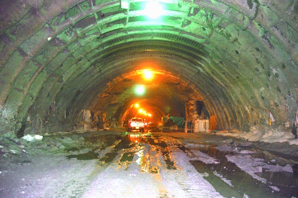 TUNEL DE LA LINEA 1