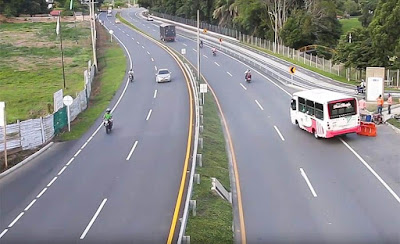 Obras viales en el Quind25C325ADo