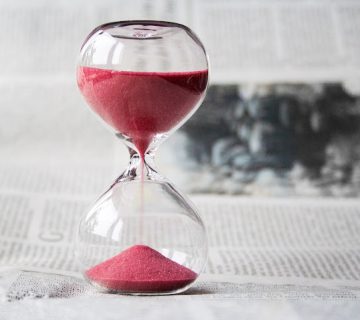 Hourglass g402b687c3 1280 360x320