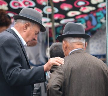 Elders 401296 1280 360x320